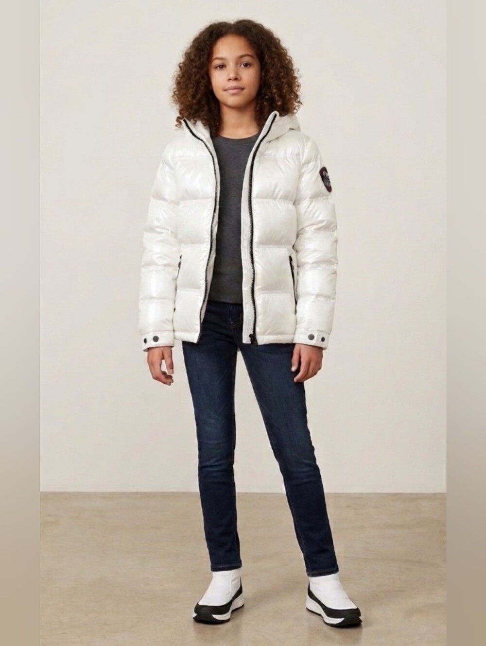 141. NWT - Pajar Pearl White Puffer Jacket with Hood